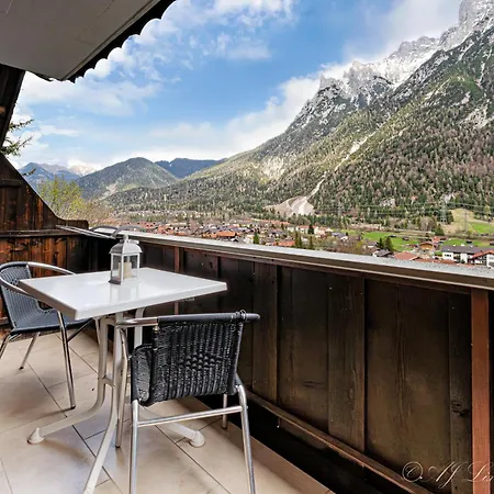 Isabella Apartment *